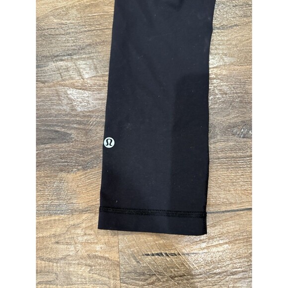 Lululemon Hi-Rise Straight Leg Crop 21” Legging Sz 4 Black Grey Band Women’s - Picture 3 of 4